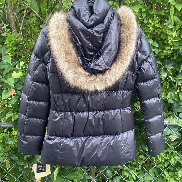 Brand new Michael kors puffer coat. - Picture 3 of 6